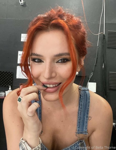 Bella Thorne