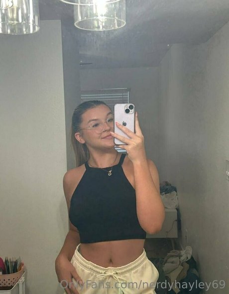Nerdyhayley69