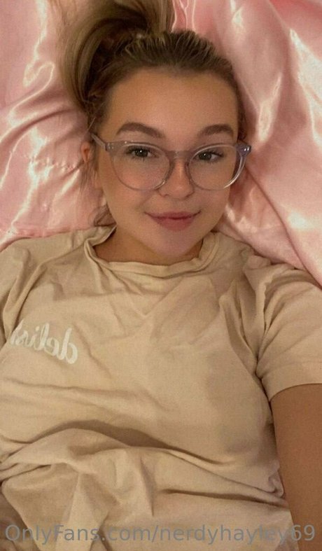 Nerdyhayley69