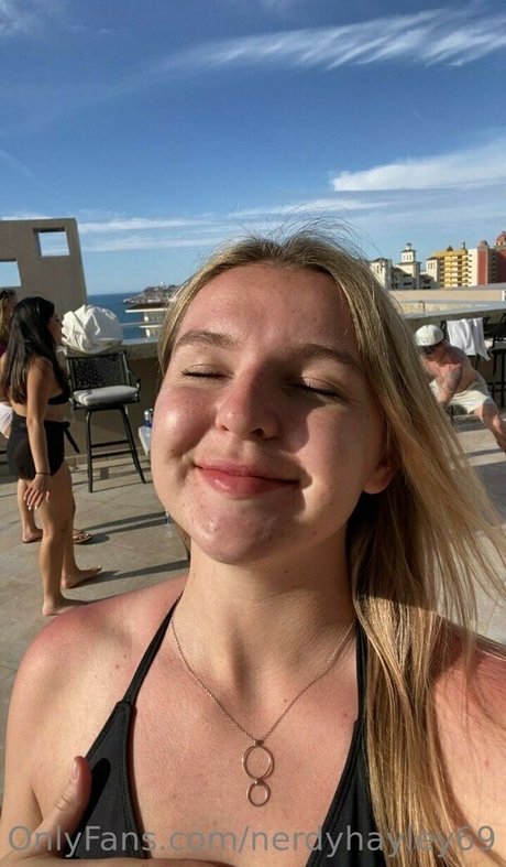 Nerdyhayley69