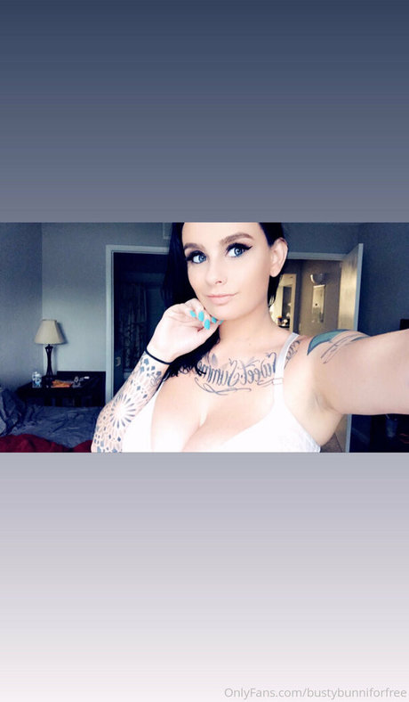 Bustybunniforfree