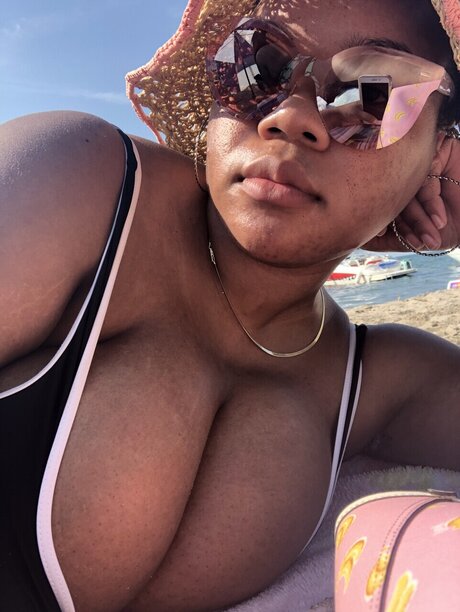 Suga Huni  nude leaked OnlyFans photo