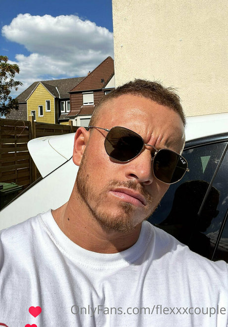 Flexxxcouple