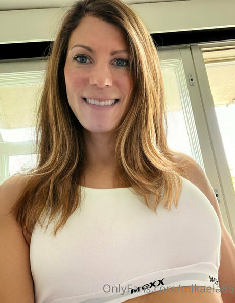 Mikaela85