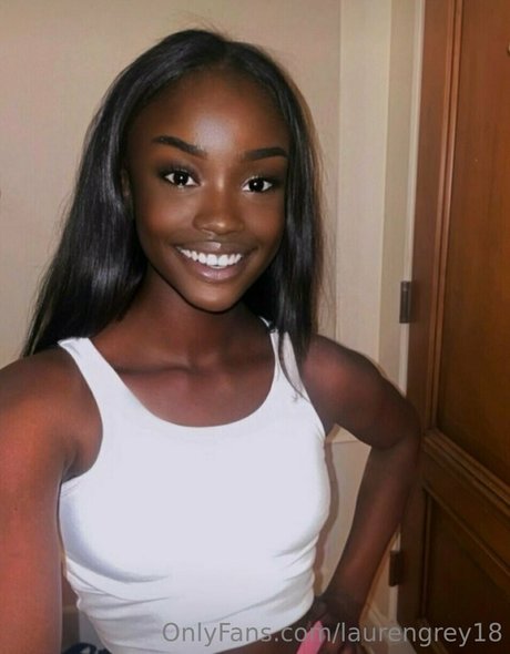 Laurengrey18