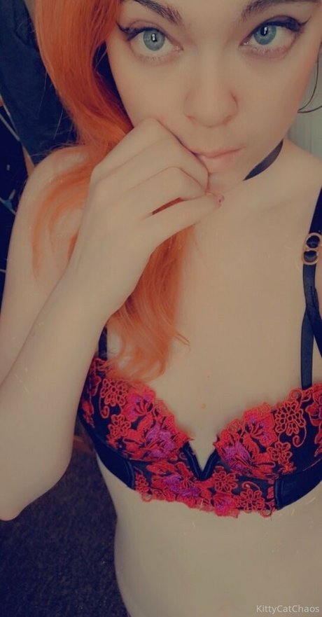 Naughtylittlekitten93