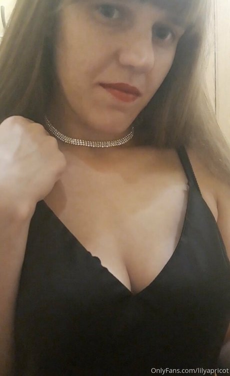 Lilyapricot