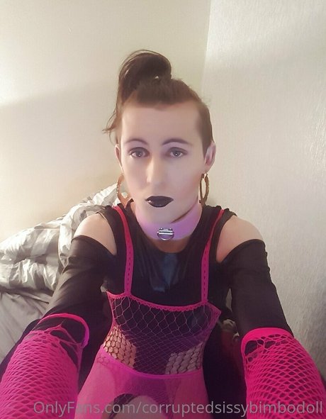 Corruptedsissybimbodoll