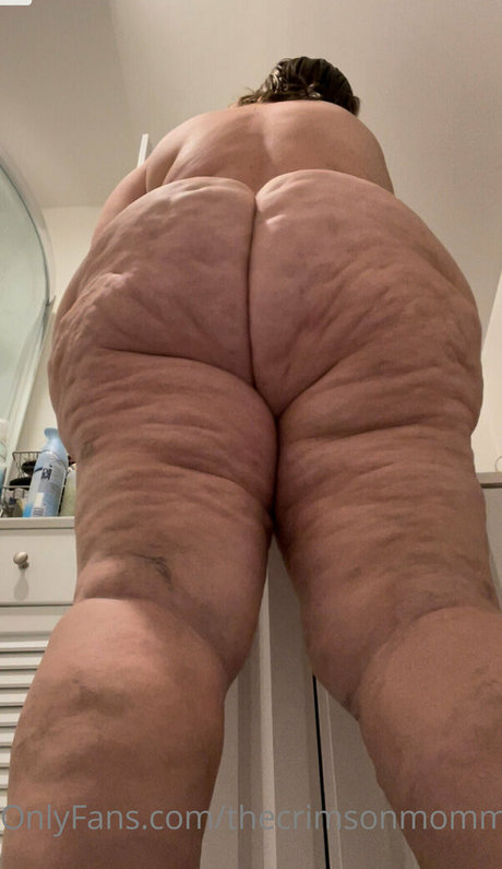 Thecrimsonmommy