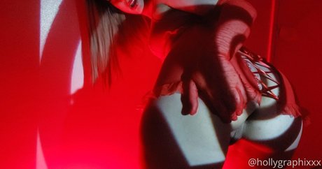 Hollygraphixxx