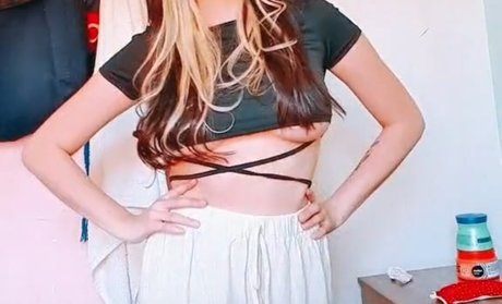 Pezinhos Da Minha Amiga