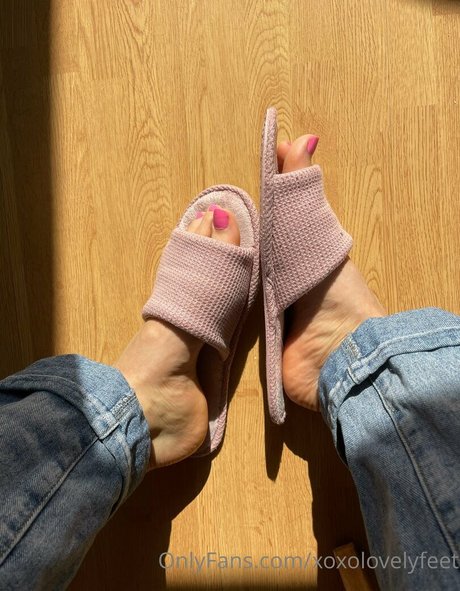 Xoxolovelyfeet
