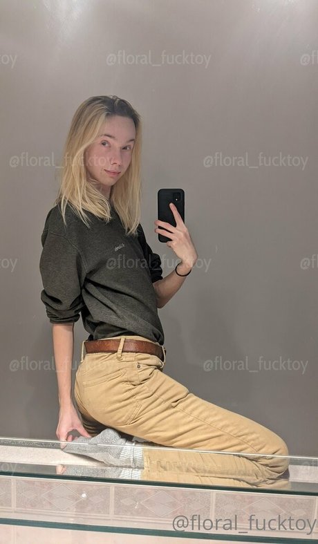 Floralfucktoy
