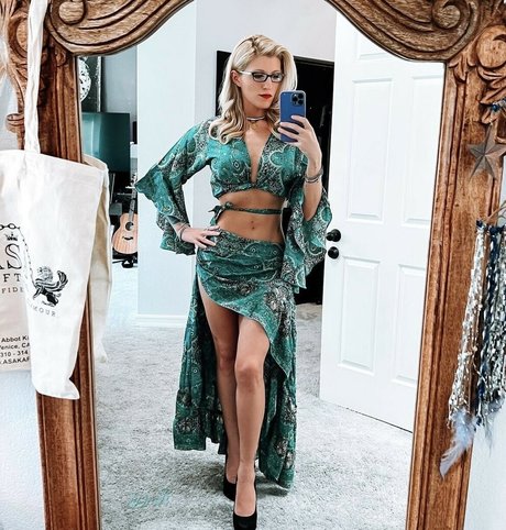 The Submissive Next Door