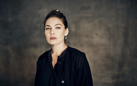 Alexa Davalos