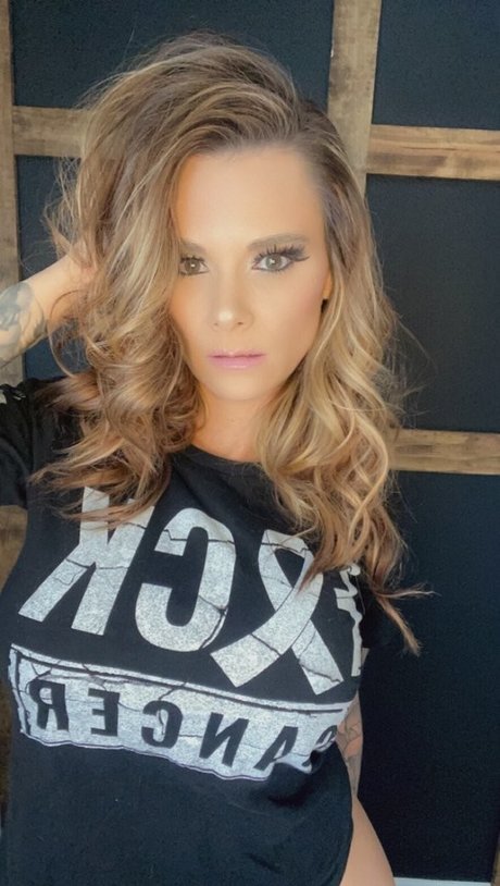 Chroniclesofatiredassmom