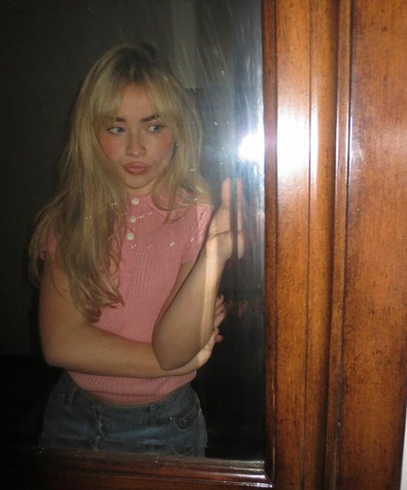Sabrina Carpenter