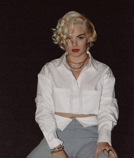 Joanna Jojo Levesque