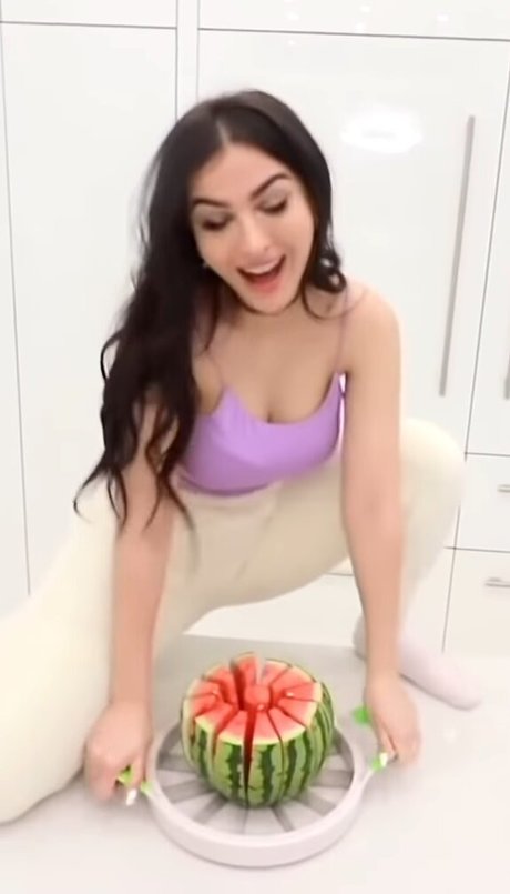 Sssniperwolf