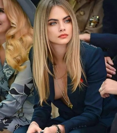 Cara Delevingne