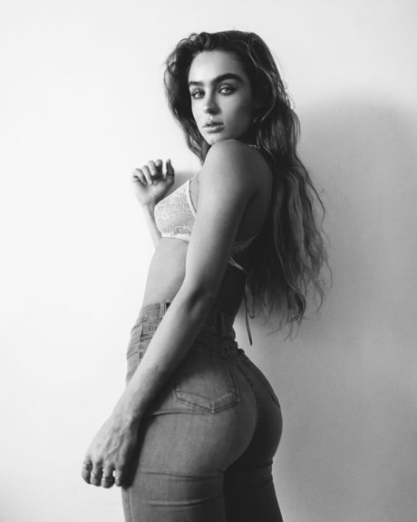 Sommer Ray