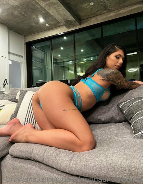 Ginavalentinauncensored