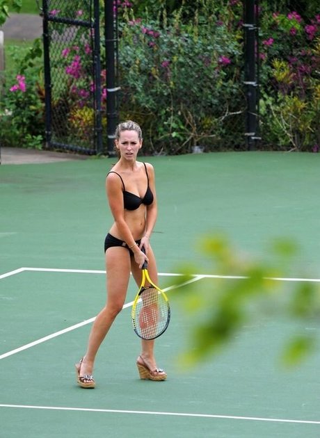 Jennifer Love Hewitt