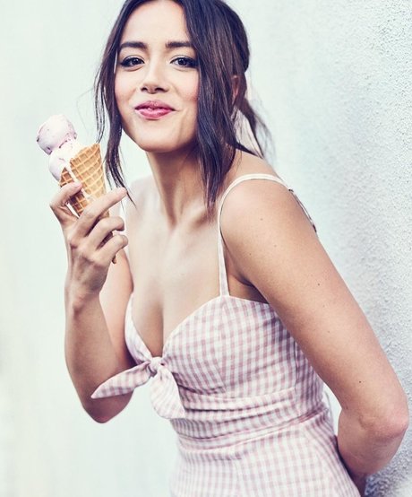 Chloe Bennet
