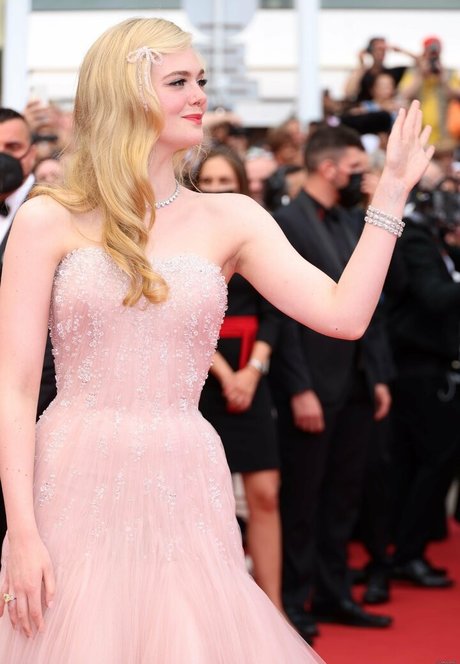 Elle Fanning