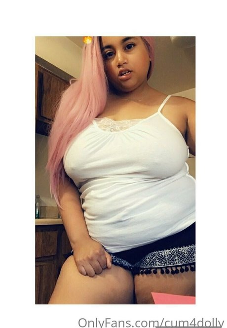 Cum4dolly