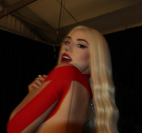 Ava Max