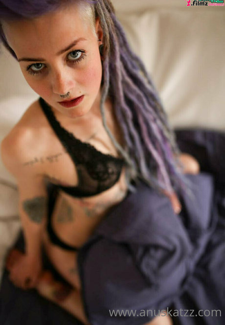 Anuskatzz