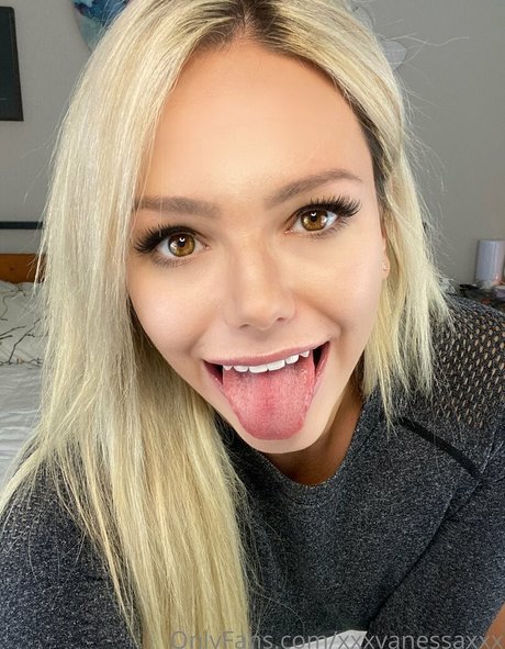 Xxxvanessaxxx
