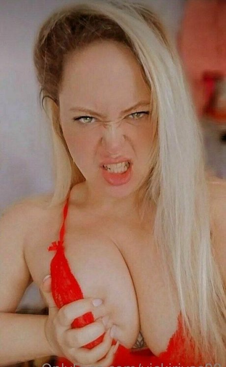 Vickirivas99