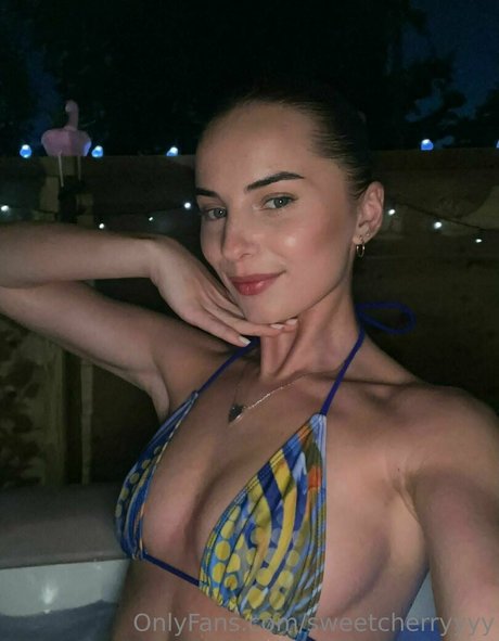 Sweetcherryyyy
