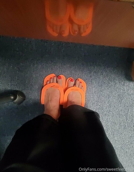 Sweetfeet2187