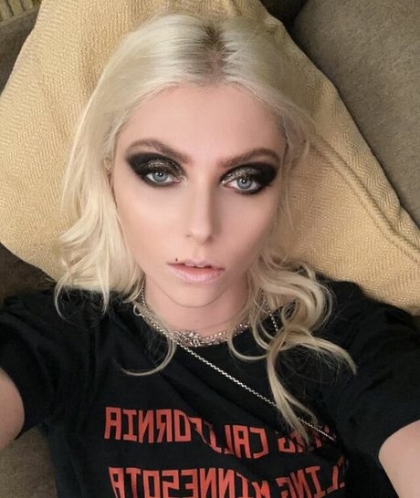 Taylor Momsen