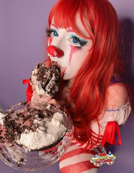 Clussytheclownfree