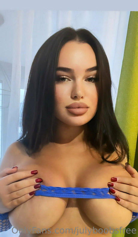 Julyboobsfree