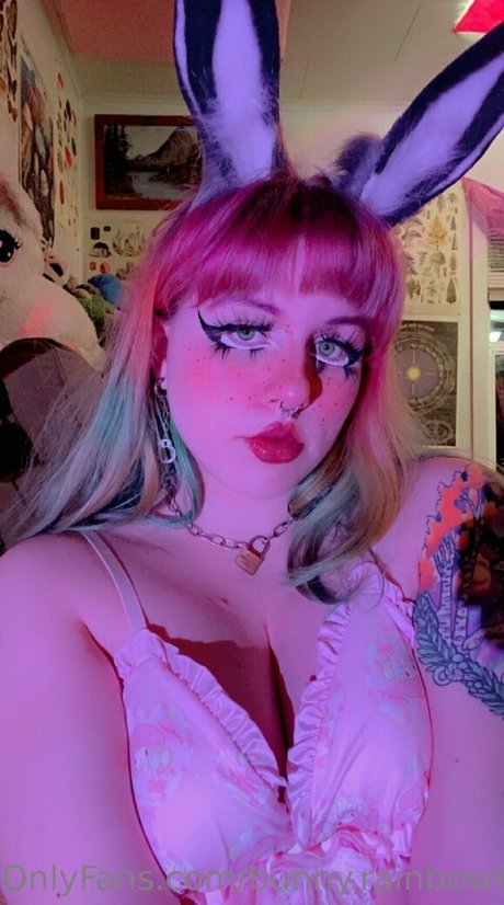 Bunnyrainbow69