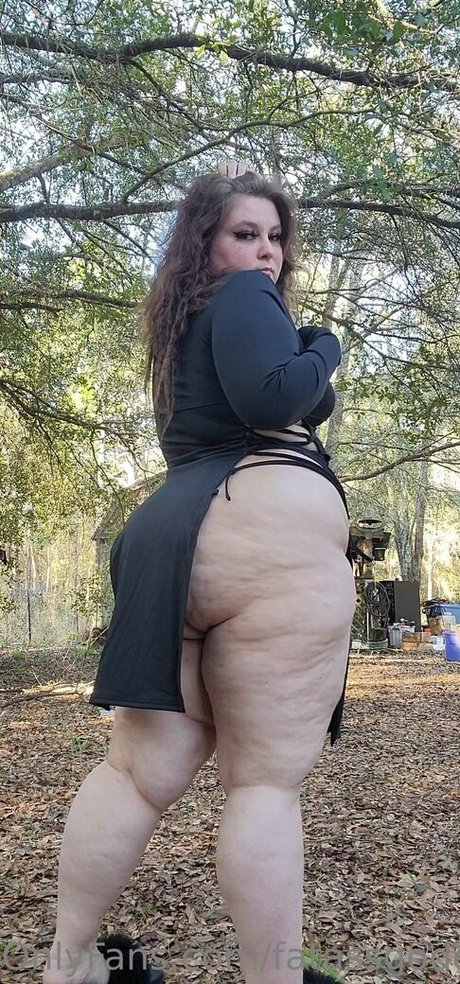 Fatassgoddessfree
