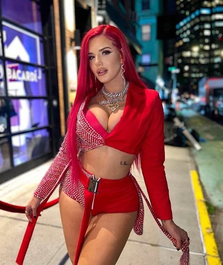 Justina Valentine