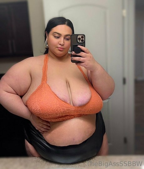 Thebigassssbbw1
