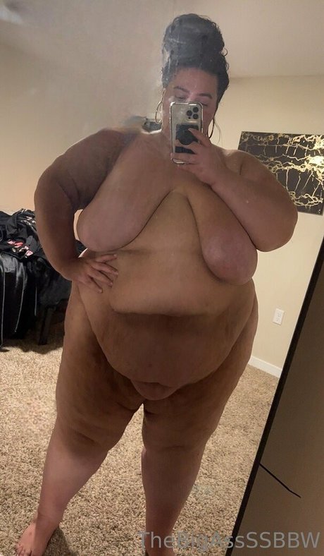 Thebigassssbbw1