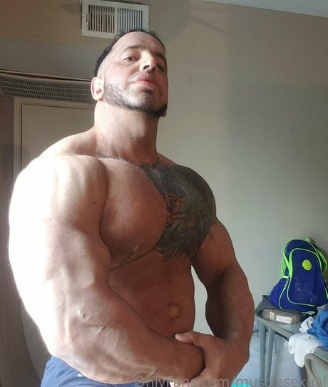 Musclesexual