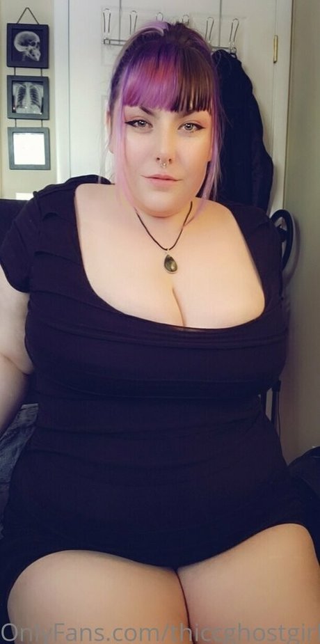 Thiccghostgirl