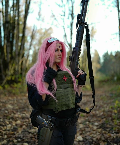 Girls With Guns