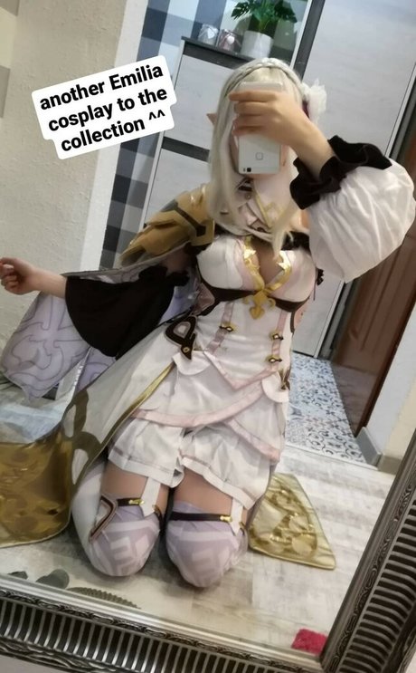 Akariia Cosplay