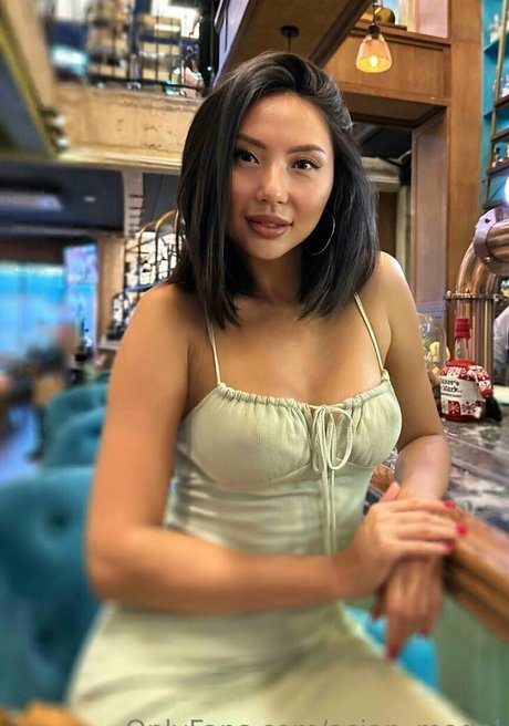 Asianmodel