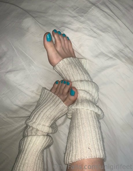 Unigirlfeet
